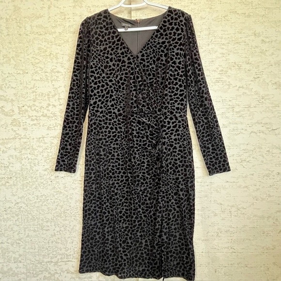 Talbots Black Burnout Velvet Faux Wrap Dress Cheetah Jacquard V-Neck Sz L Sheath - Picture 3 of 16